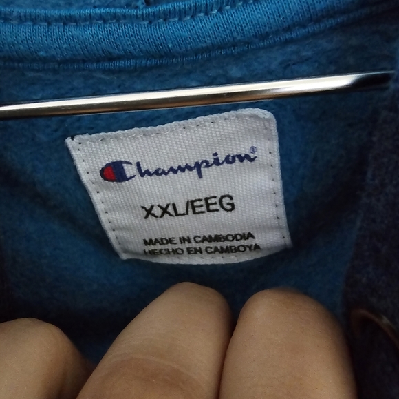 Woman's Champion - Picture 2 of 2